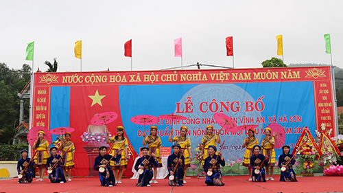 https://hatrung.thanhhoa.gov.vn/portal/Photos/2021-03/d2a9eb2068ada07dIMG_5778.JPG