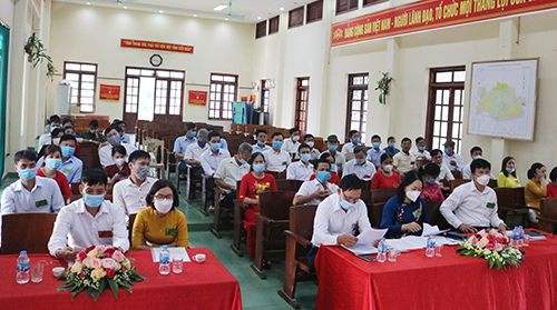 https://hatrung.thanhhoa.gov.vn/portal/Photos/2021-10/9b82239ff142bd3dz2845959134495_dd59991c3bf33ed61b9f488fff0d87d1.jpg